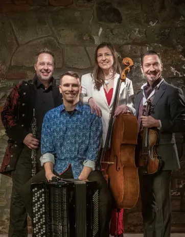 The four members of Quartetto Gelato with their instruments